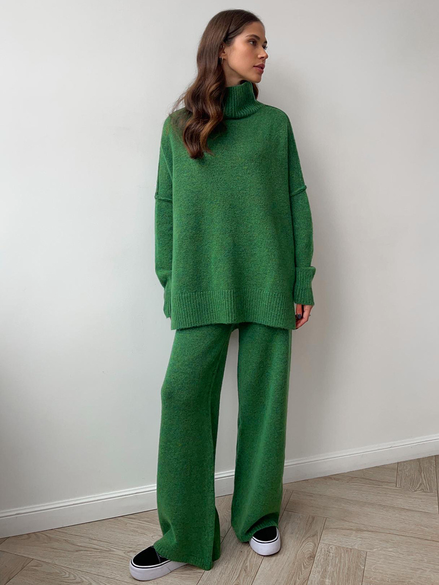 Turtleneck Knit Pants Set